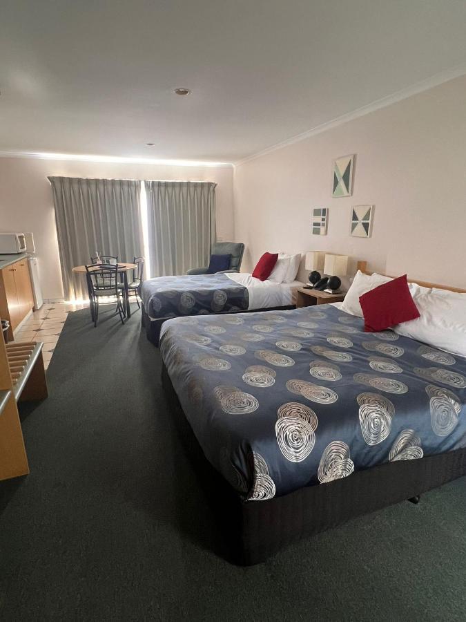 Rose Garden Motel Geelong Buitenkant foto